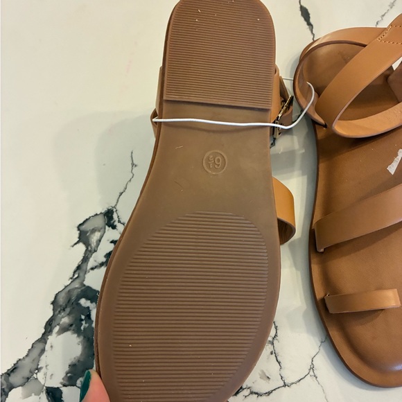 Universal Thread Strappy Sandals - Picture 2 of 4